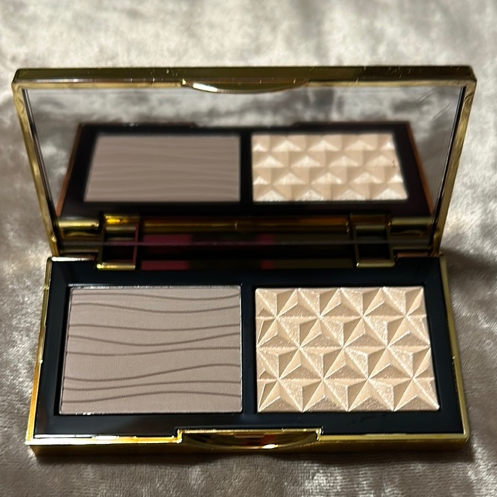 MAC Cosmetics Sculpt and Glow Duo NIB